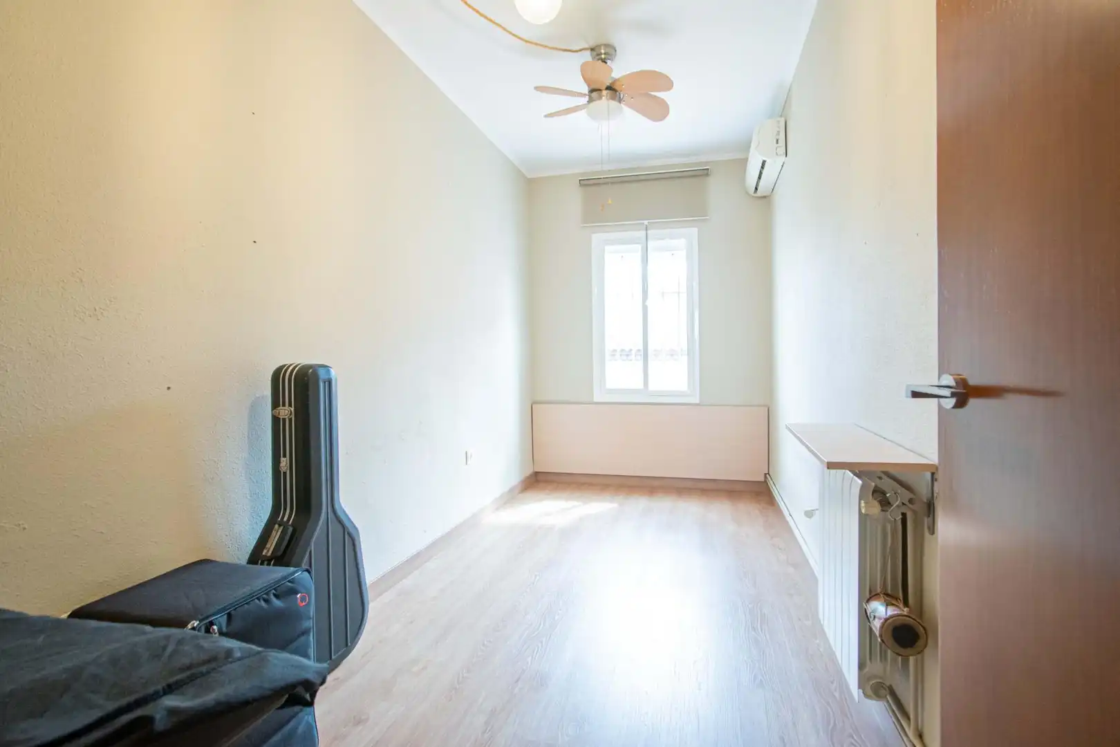 Casa adosada en venta en Gines con Aire acondicionado, Jardín privado y Trastero