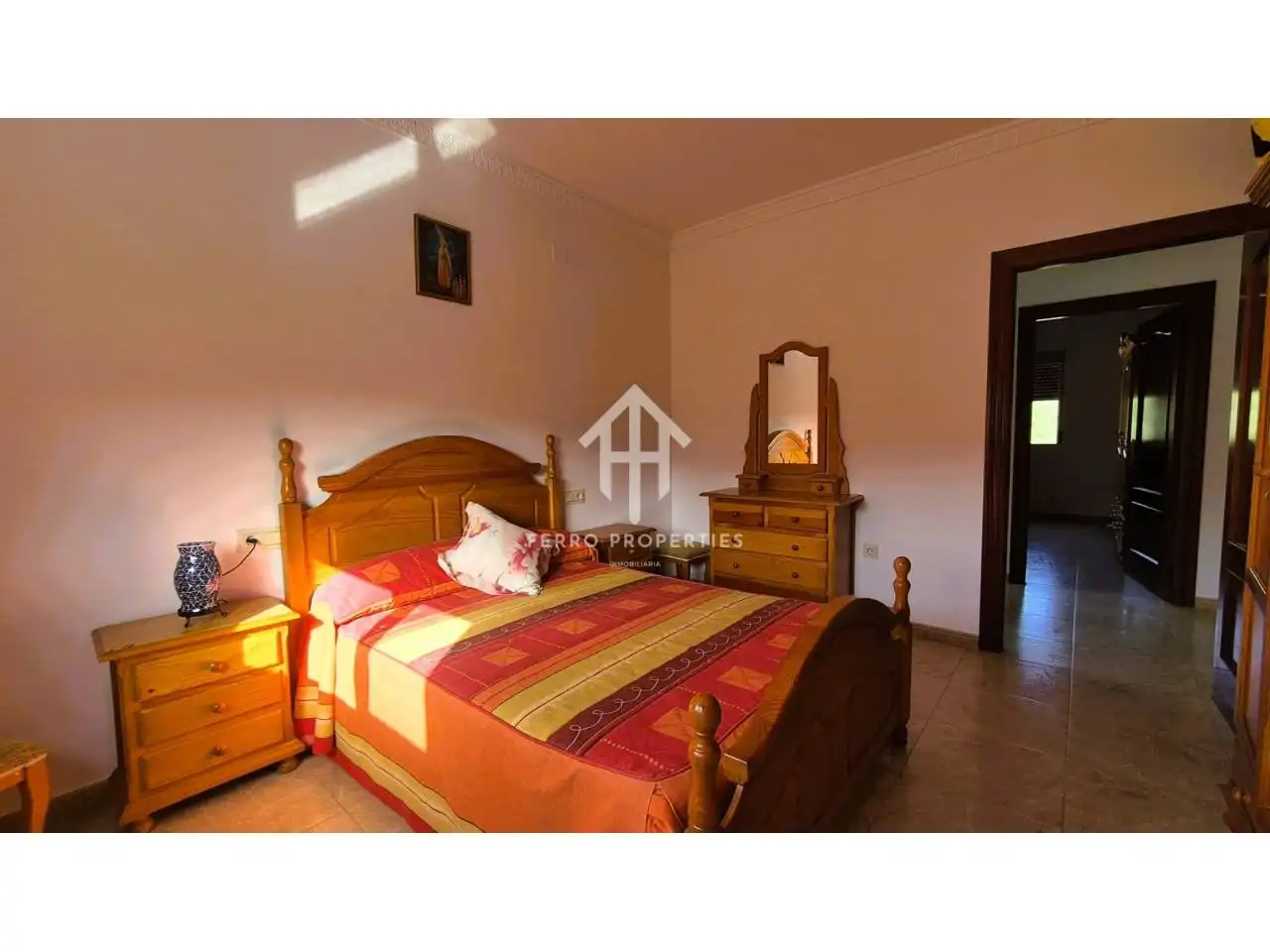 Dormitori de Casa o xalet en venda en Algarinejo amb Jardí privat, Terrassa i Moblat