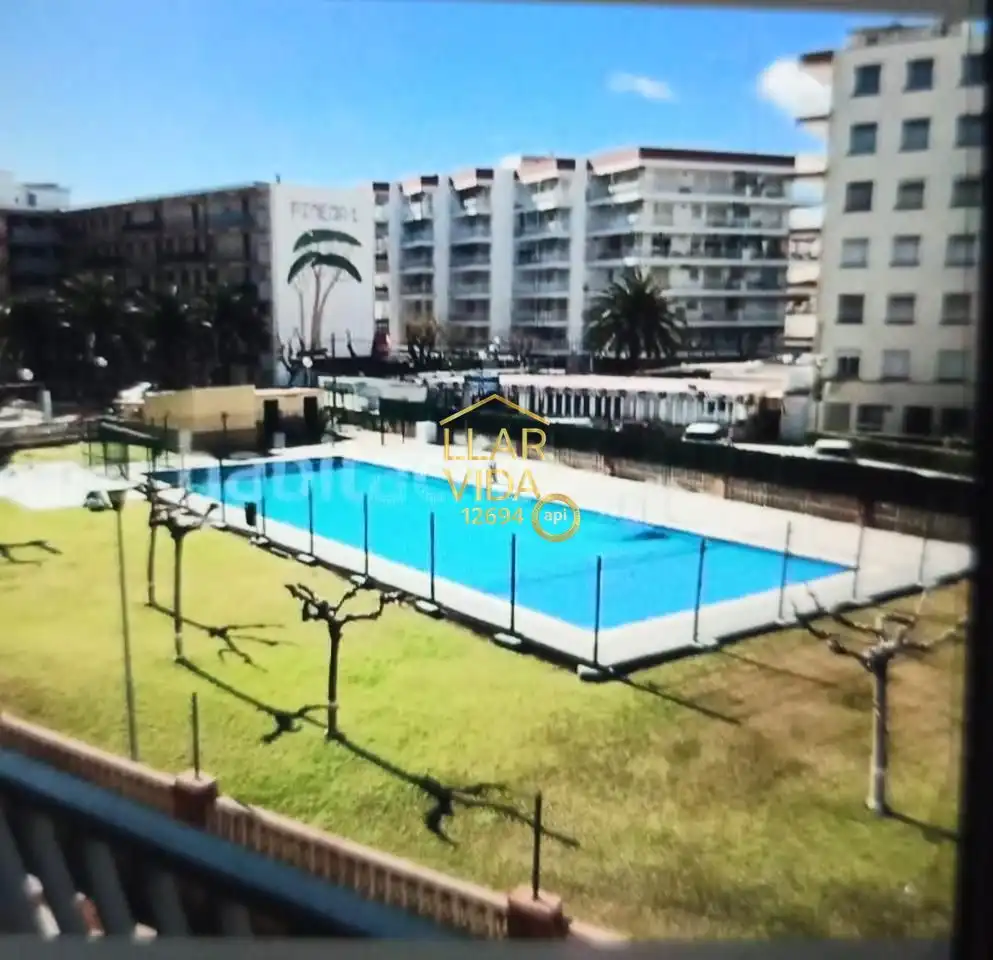 Swimming pool of Flat for rent in Vila-seca