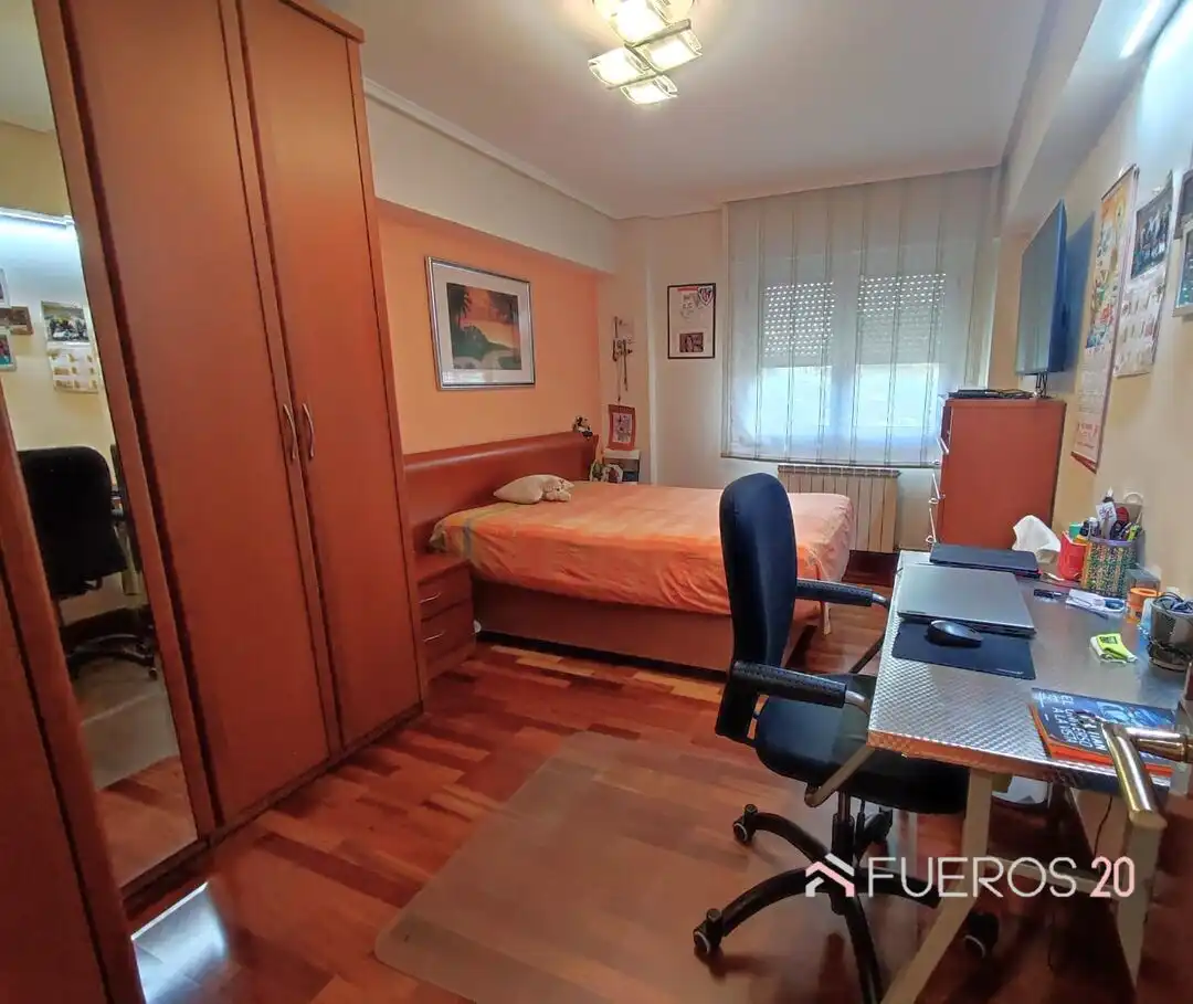 Bedroom of Flat for sale in Rontegui - Pormetxeta