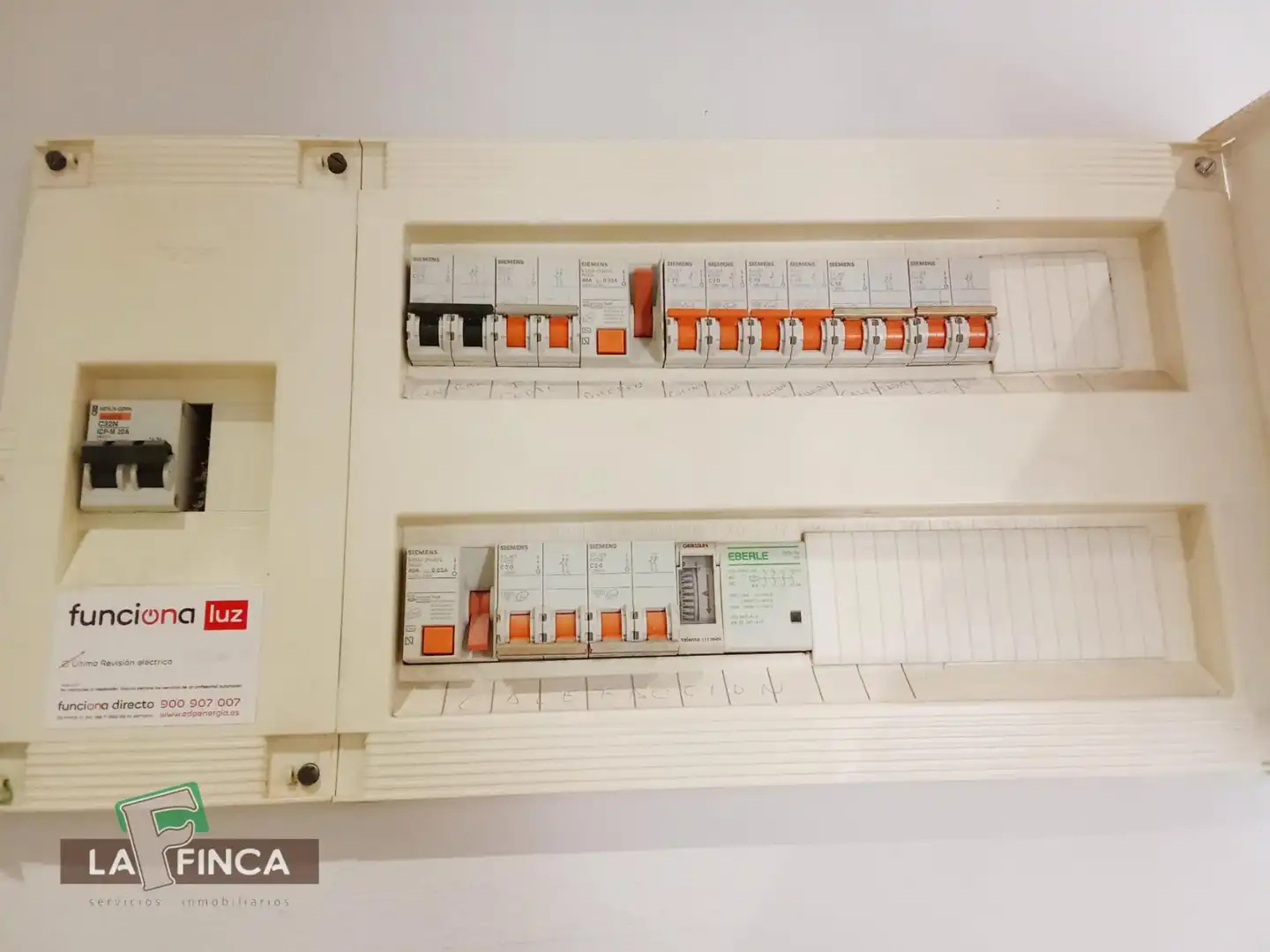 Apartamento en venta en Gijón  con Calefacción, Parquet y Trastero
