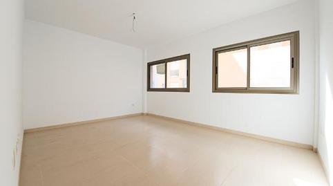 Photo 3 of Apartment for sale in C/ Parlamento, San Isidro, Granadilla de Abona