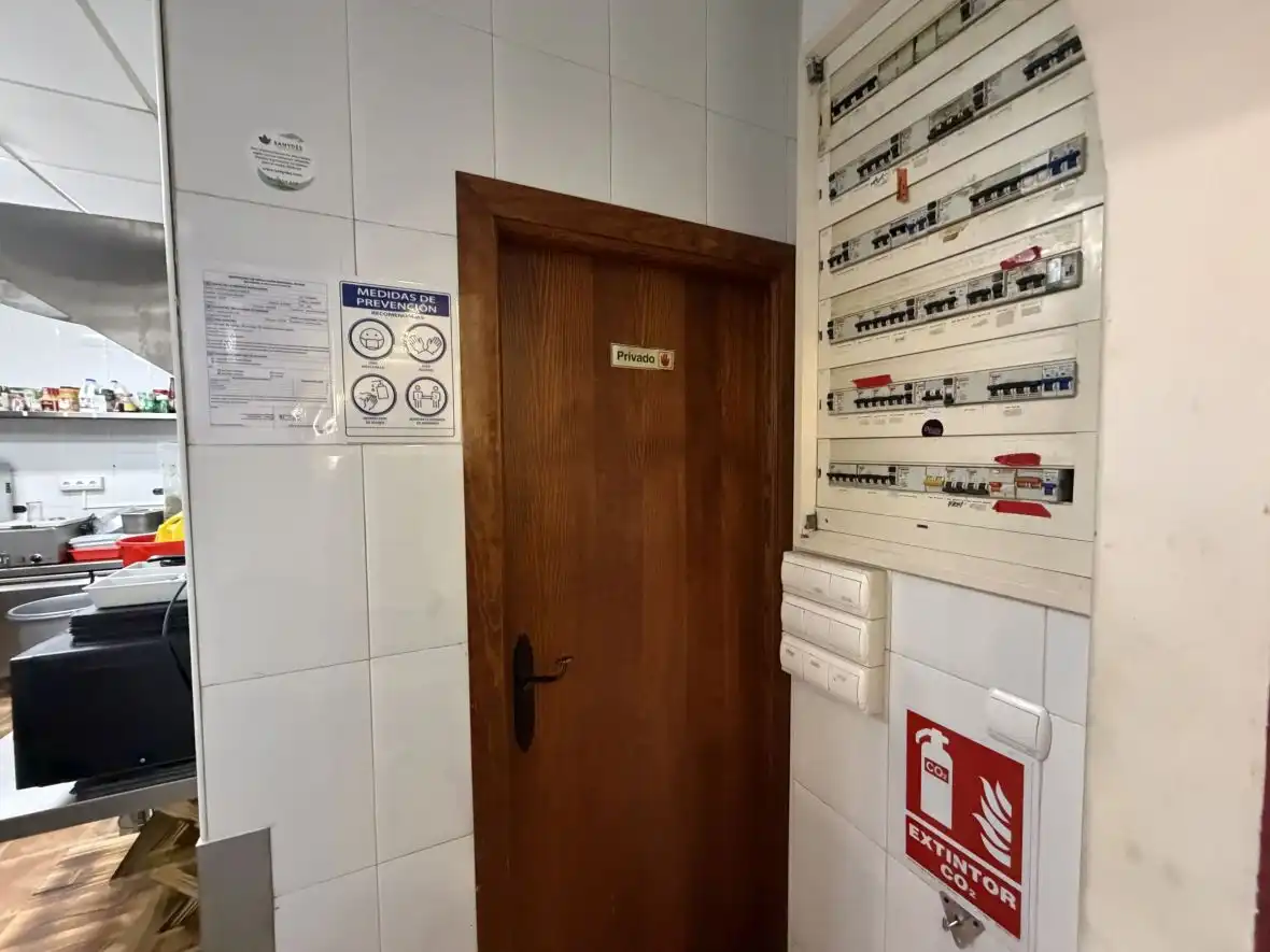 Business premises to rent in Avenida de Escandinavia, imagen 23