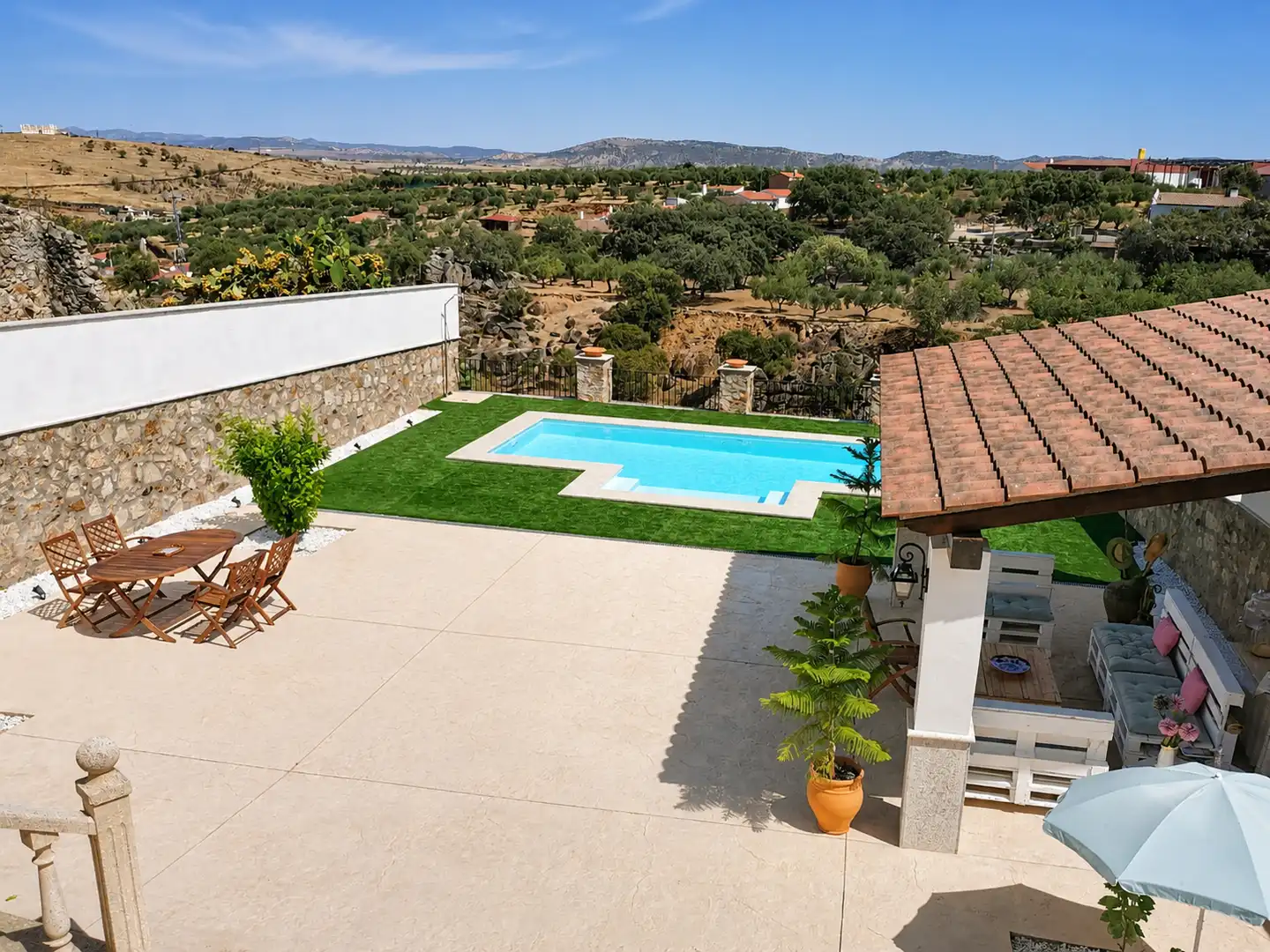 Terraza de Casa o chalet en venta en Valencia de Alcántara con Aire acondicionado, Calefacción y Jardín privado