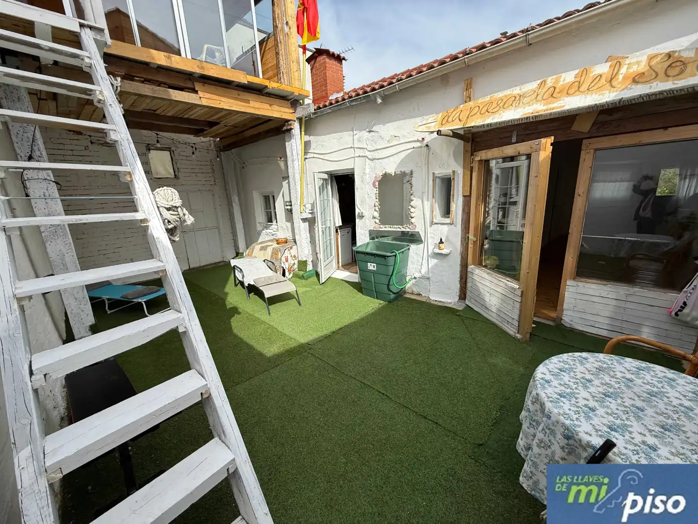 Terrassa de Casa o xalet en venda en Valladolid amb Calefacció, Jardí privat i Parquet