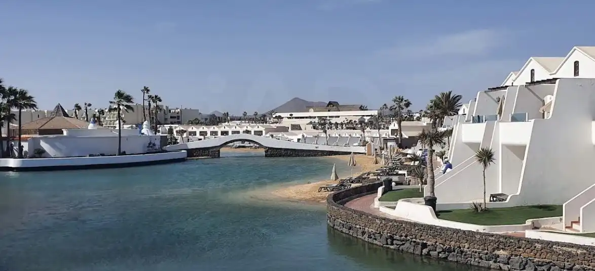 Exterior view of Flat for sale in Costa Teguise