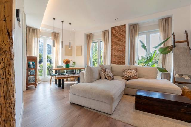 Piso en Alquiler en Ríos Rosas - Nuevos Ministerios