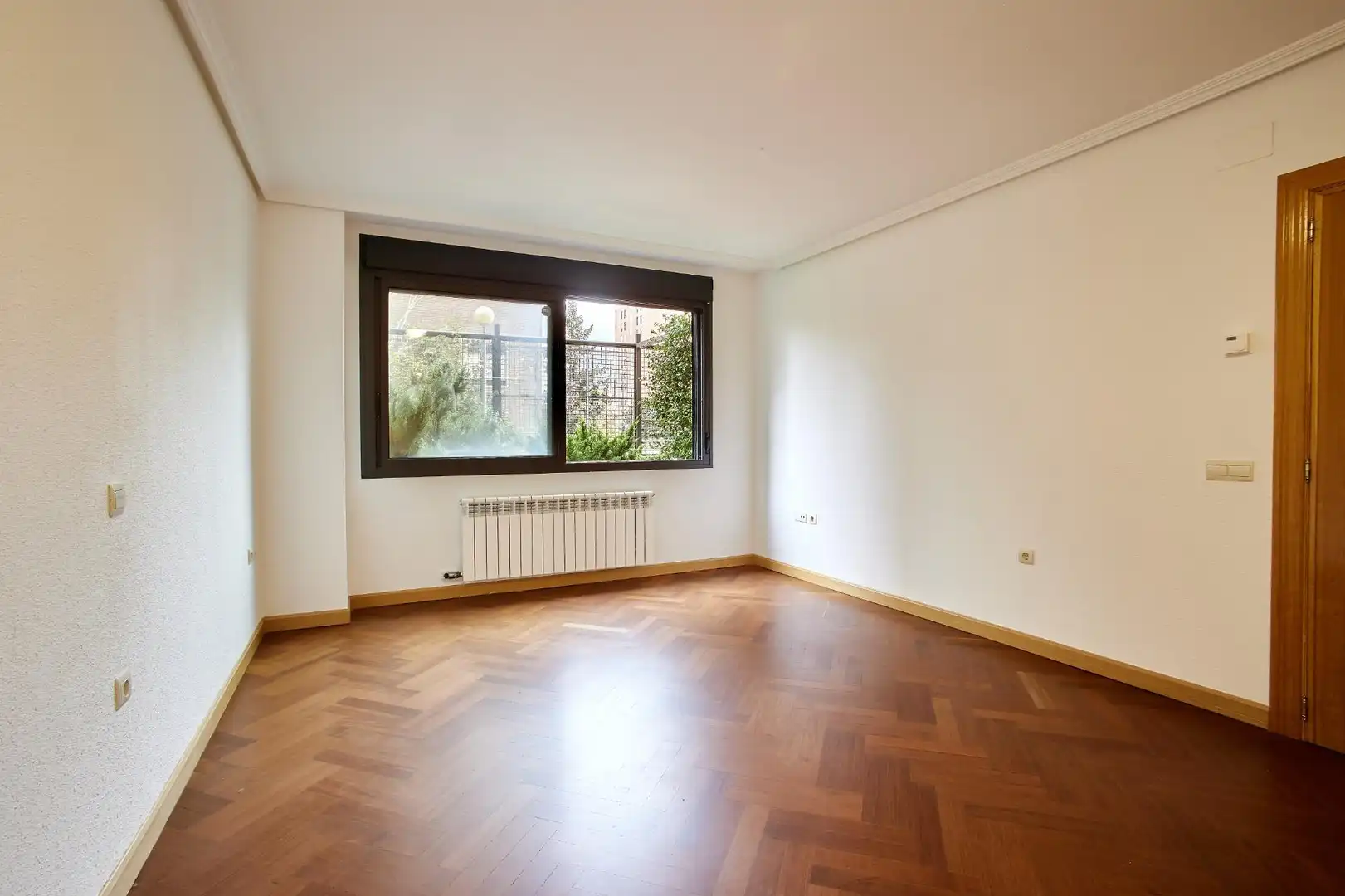 Habitación de Apartamento de alquiler en Valladolid con Calefacción, Terraza y Trastero