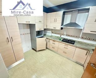 Kitchen of Duplex for sale in Elche / Elx