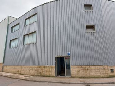 Oficina en alquiler en Revilla - Polígono Industrial de Trascueto