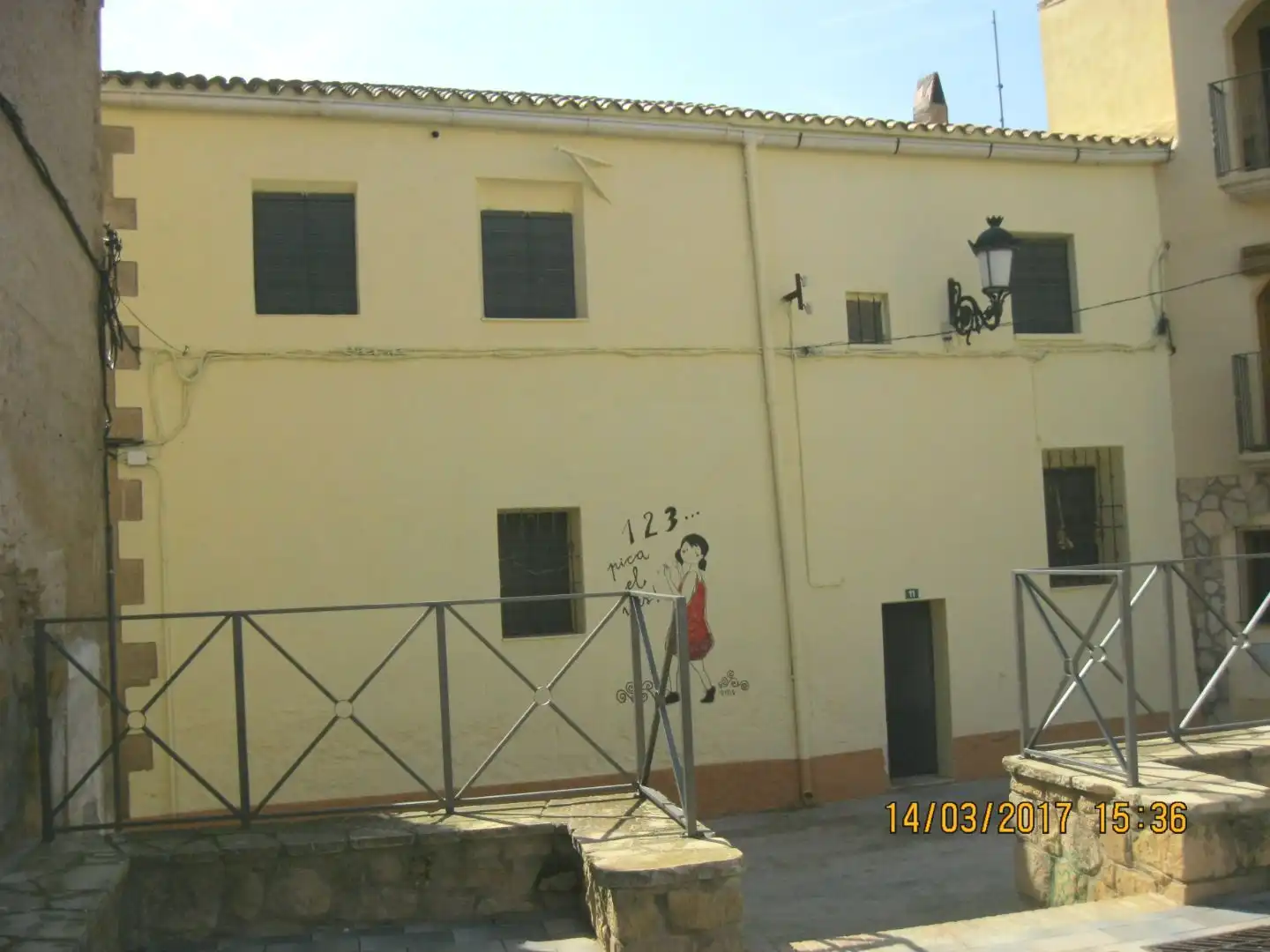 Casa amb jardí en venda a Carrer Castell 11, imagen 2