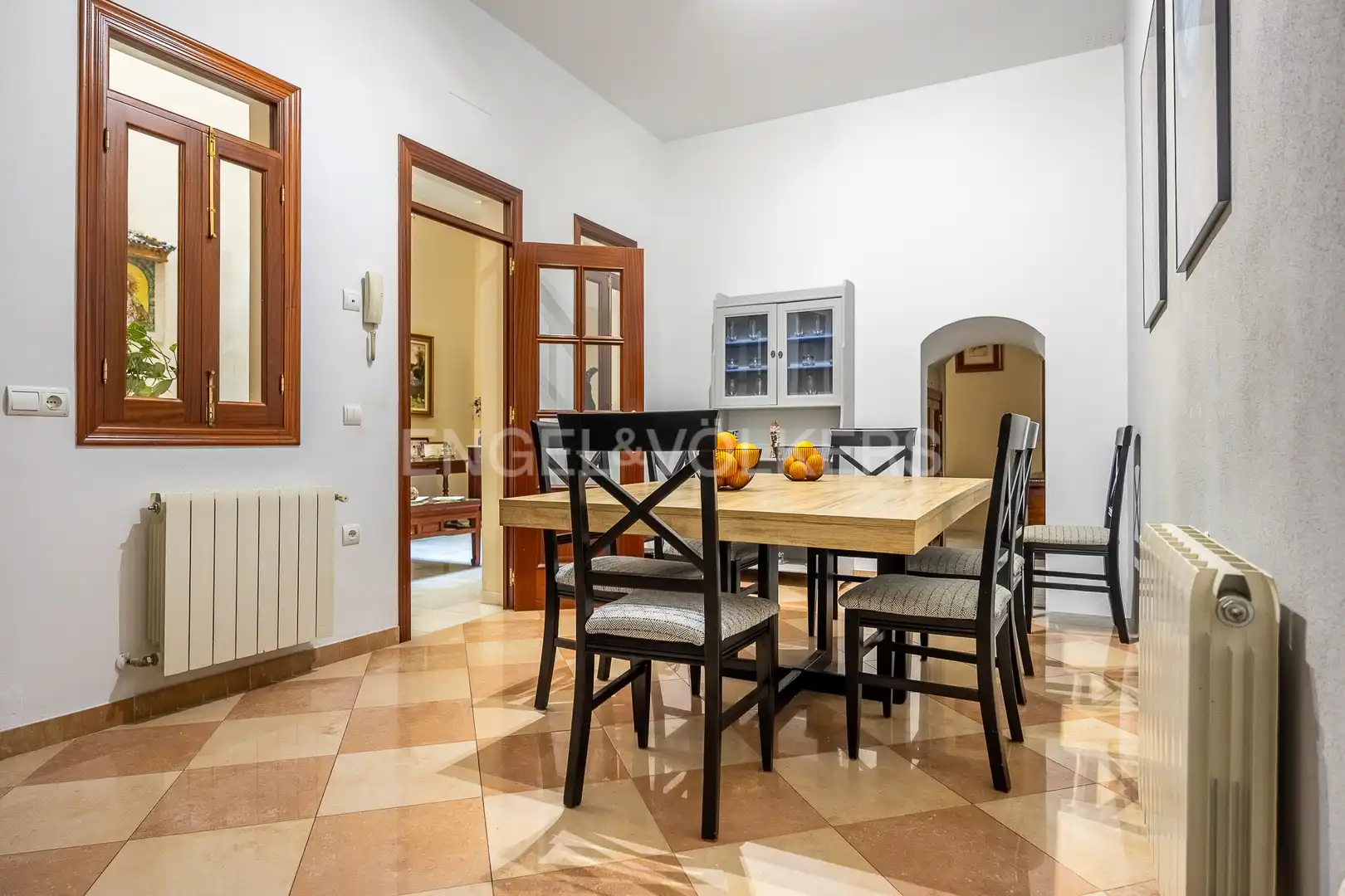 Dining room of Houses for sale in Sevilla  with Air Conditioner, Heating and Storage room