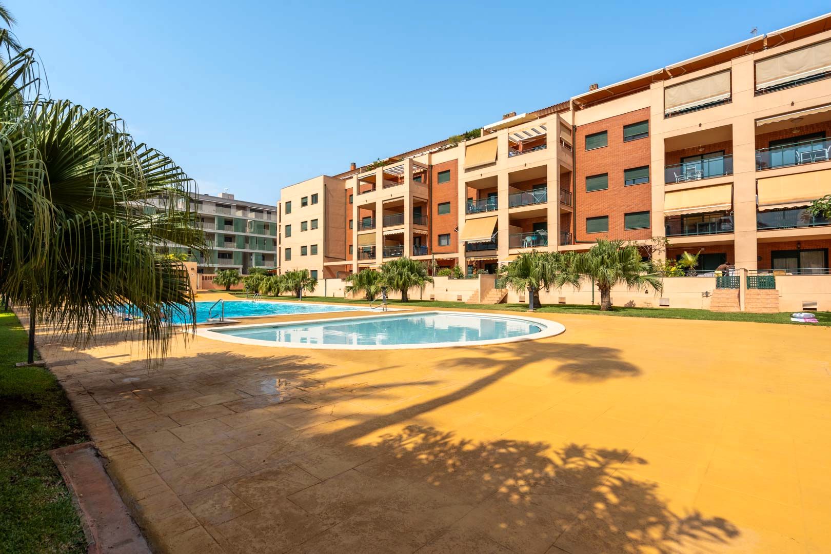 Swimming pool of Apartment for sale in Dénia  with Air Conditioner, Heating and Terrace