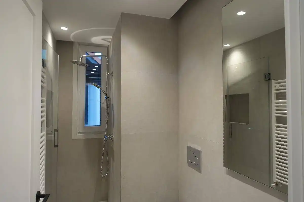 Baño de Piso en venta en Castro-Urdiales con Calefacción, Jardín privado y Balcón