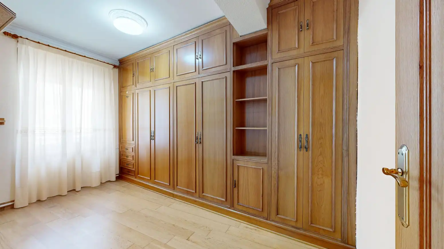 Schlafzimmer von Wohnung zum Verkauf in Tafalla mit Heizung, Abstellraum und Balkon