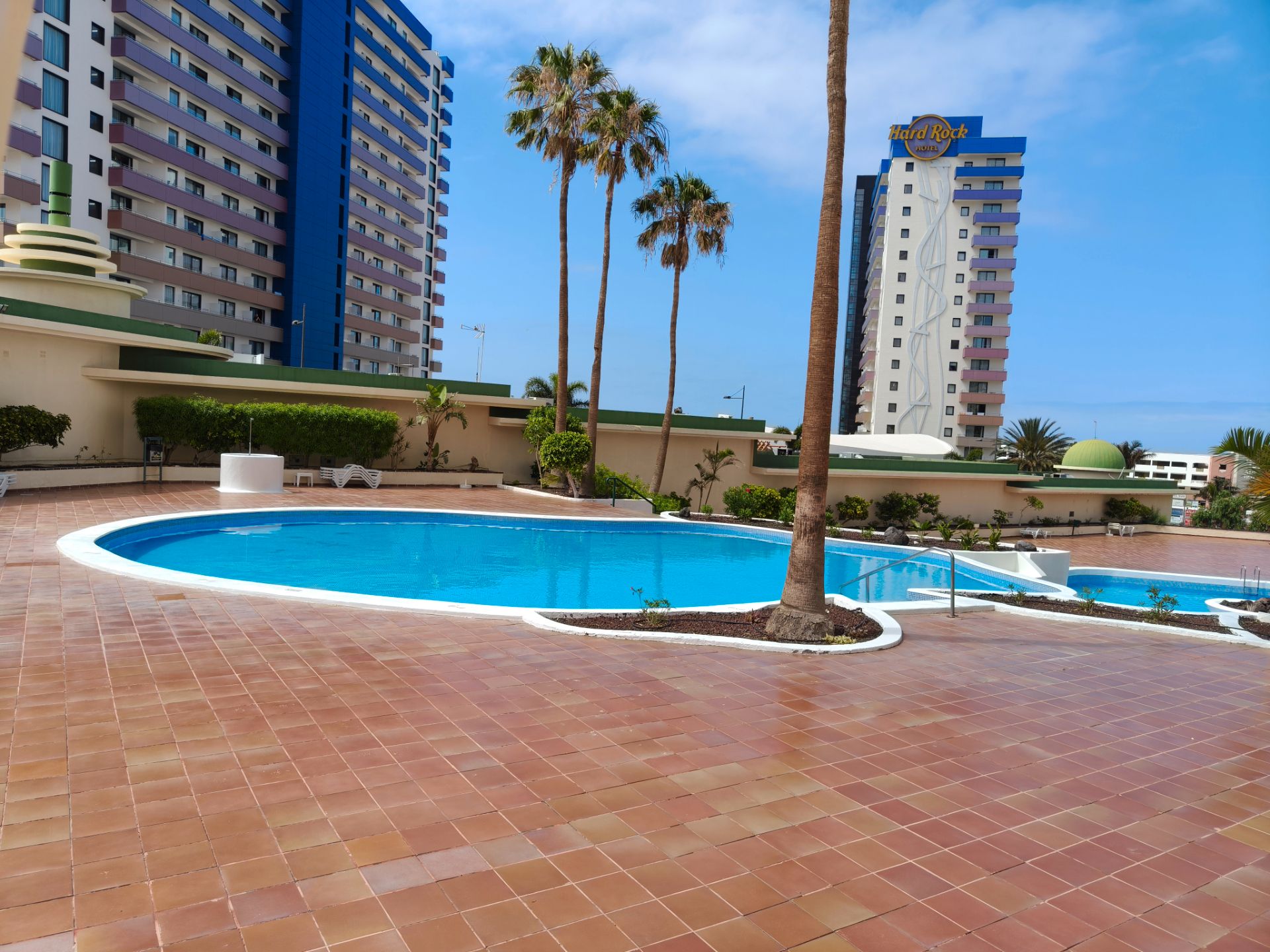 Piscina de Apartament en venda en Adeje amb Moblat, Forn i Rentadora