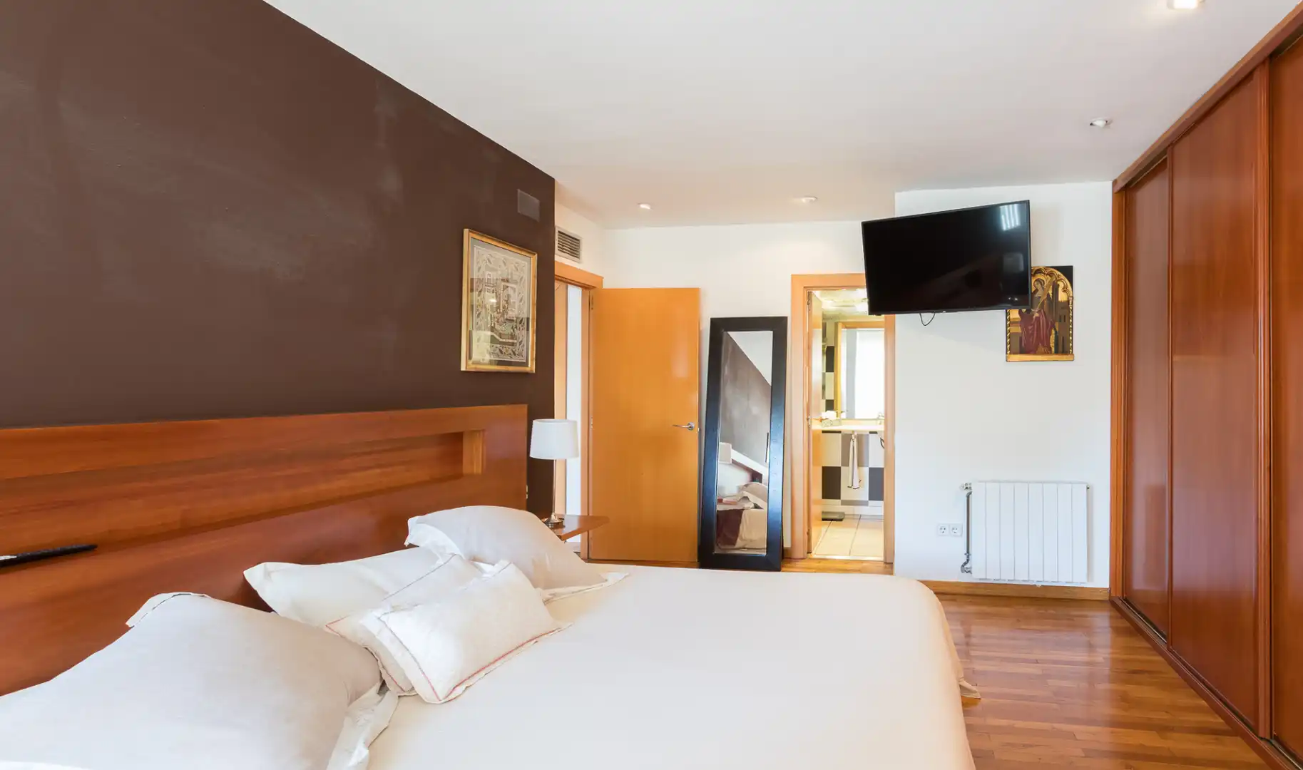 Schlafzimmer von Wohnung zum Verkauf in Barcelona mit Klimaanlage, Heizung und Parkett