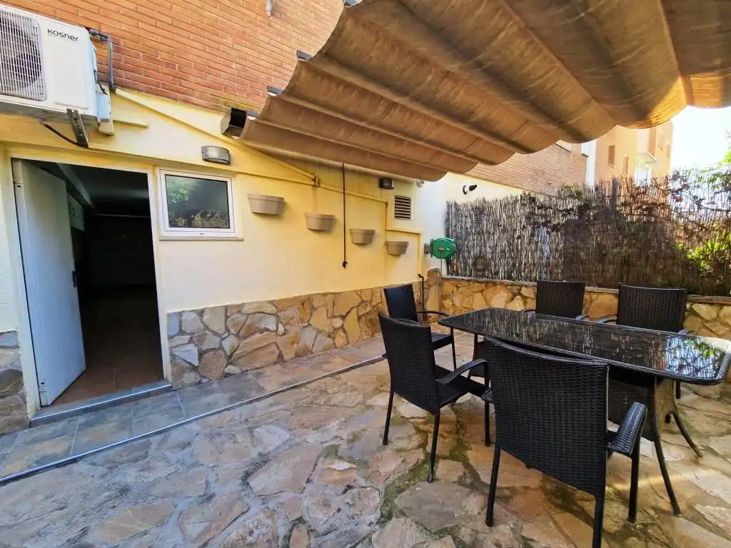 Terrassa de Casa o xalet en venda en Altorricón amb Aire condicionat, Calefacció i Jardí privat