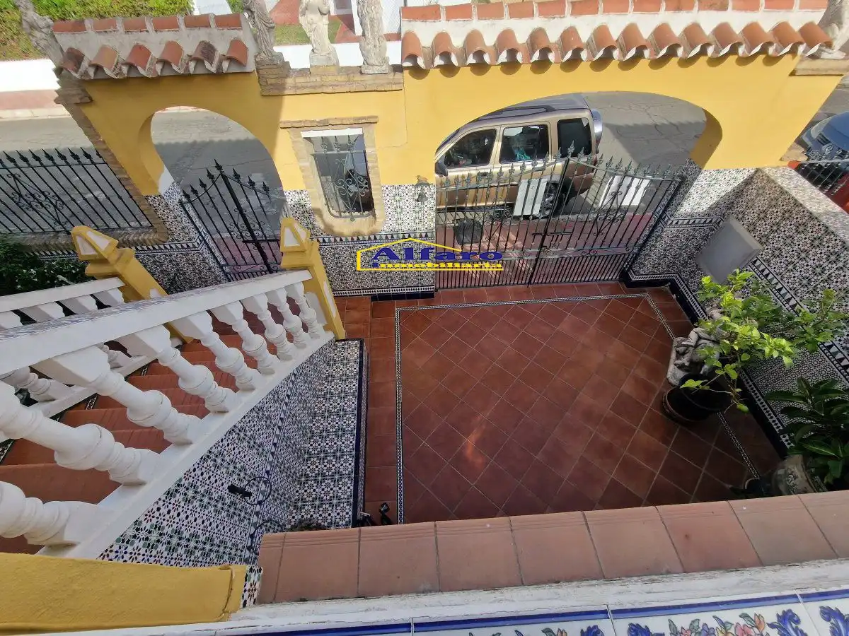 Casa adosada en venta en Almonte con Terraza, Trastero y Balcón