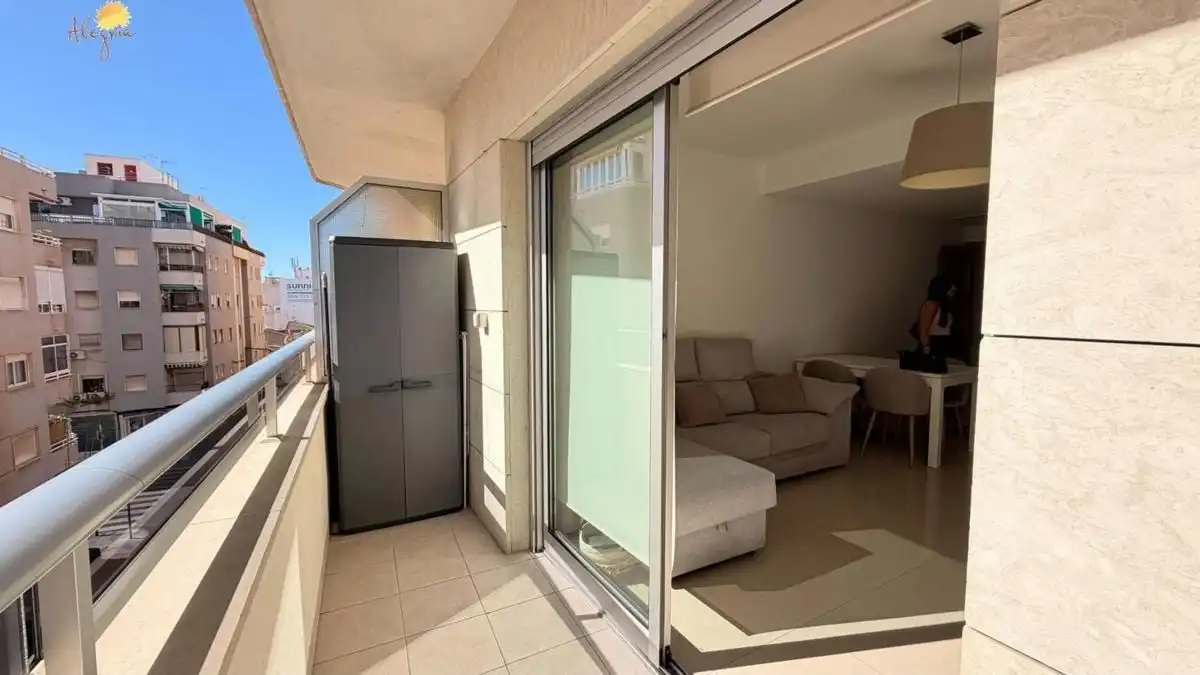 Apartment with lift for sale in Centro