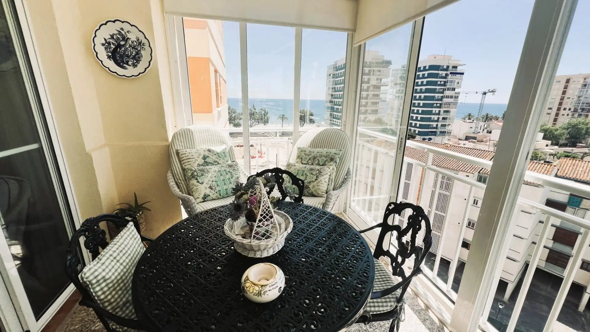 Terrasse von Wohnungen zum Verkauf in Benicasim / Benicàssim mit Privatgarten, Terrasse und Abstellraum