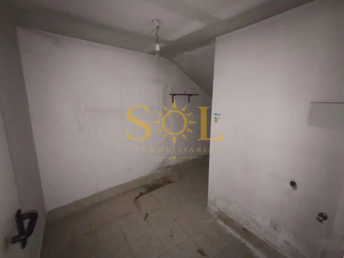 Casa adosada en venta en Sariegos con Calefacción, Jardín privado y Terraza