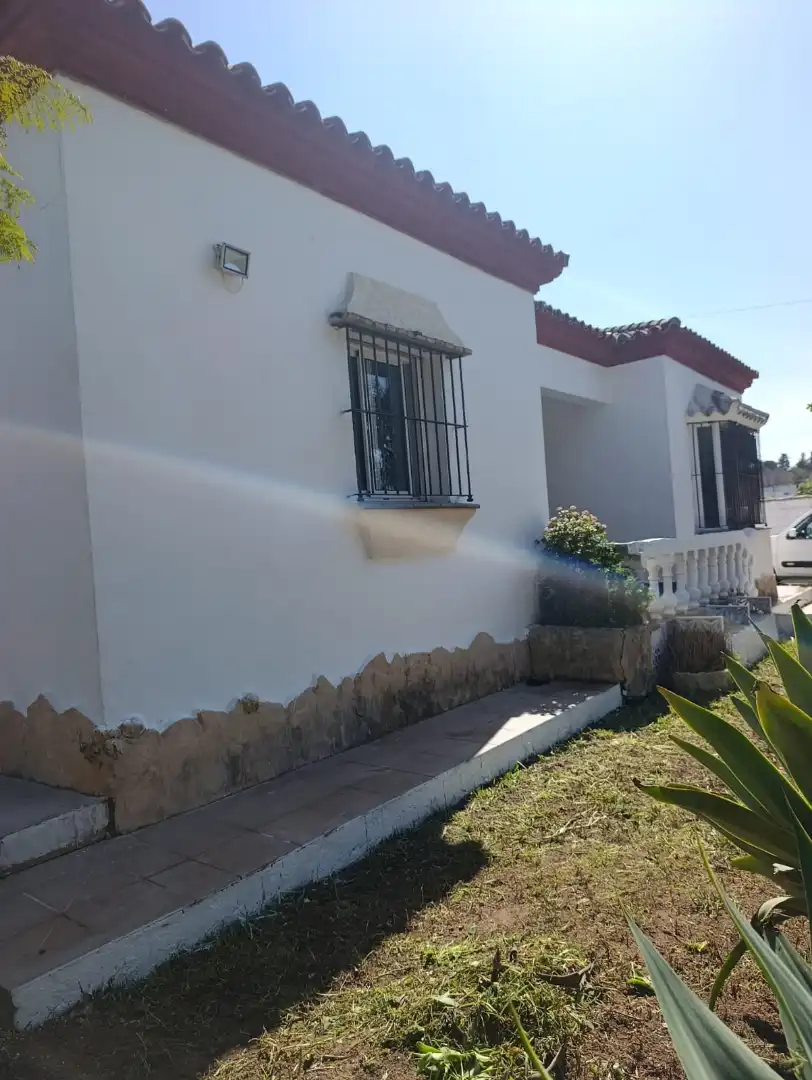 Exterior view of Houses for sale in Chiclana de la Frontera  with Private garden, Terrace and Furnished