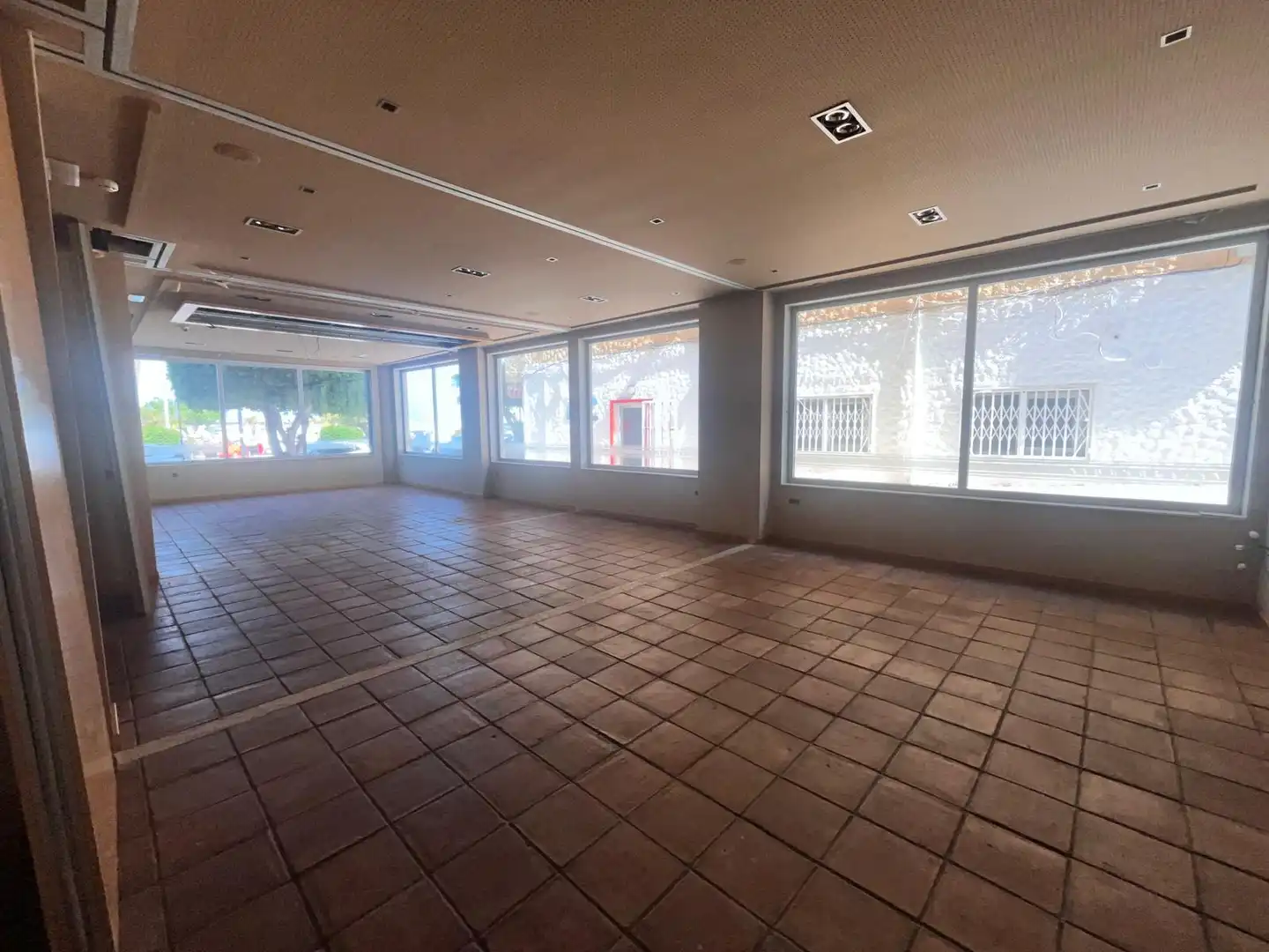Local comercial en venda a Avenida Antonio Machado 33, imagen 32
