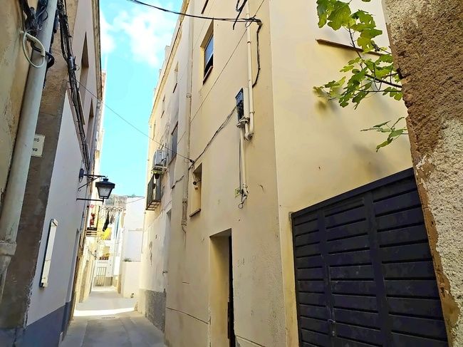 Exterior view of Flat for sale in Tortosa  with Storage room