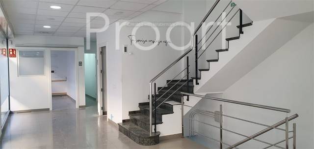 Local comercial en Alquiler en Sant Celoni