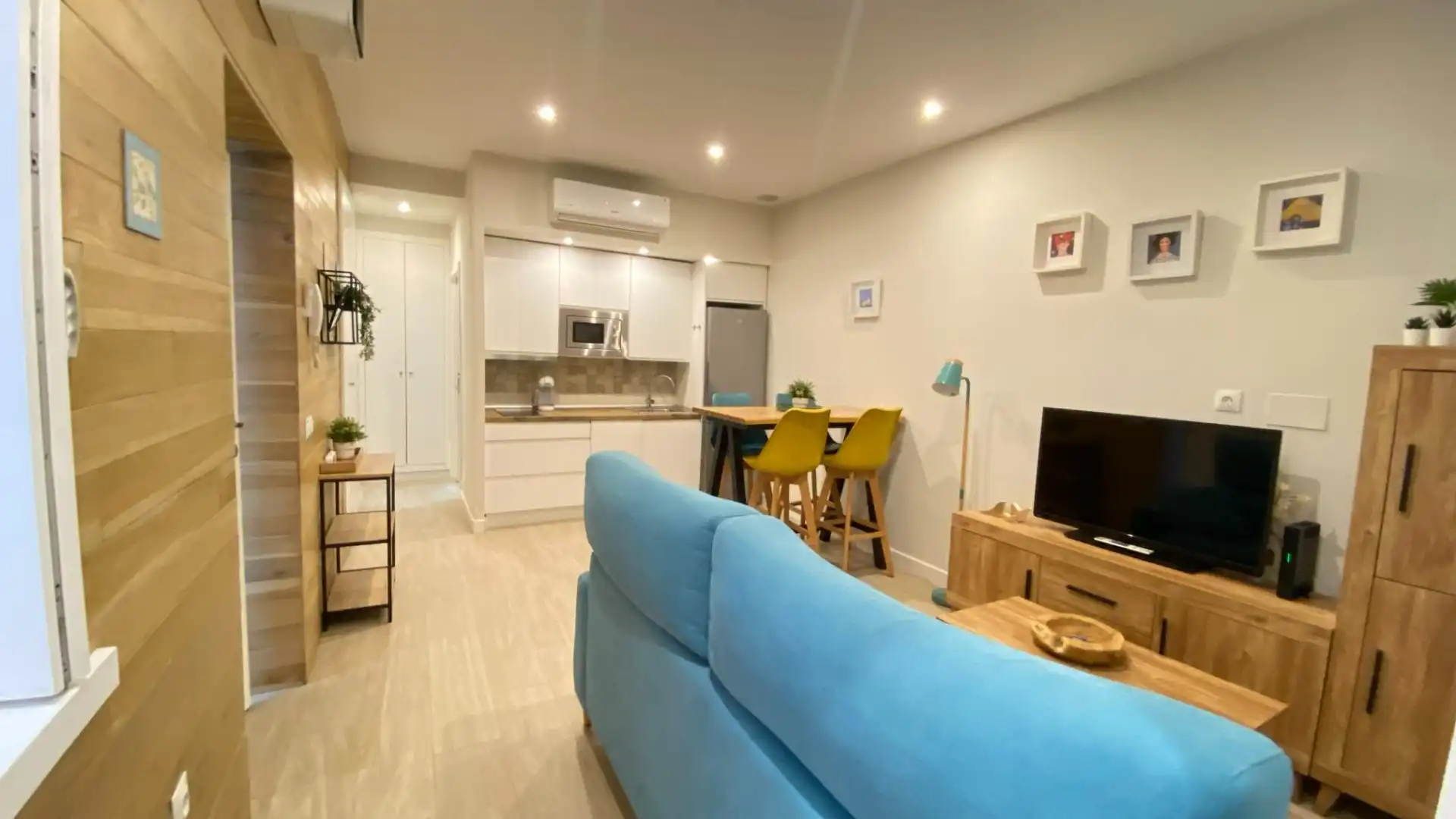 Sala de estar de Piso en venta en  Cádiz Capital con Aire acondicionado y Amueblado