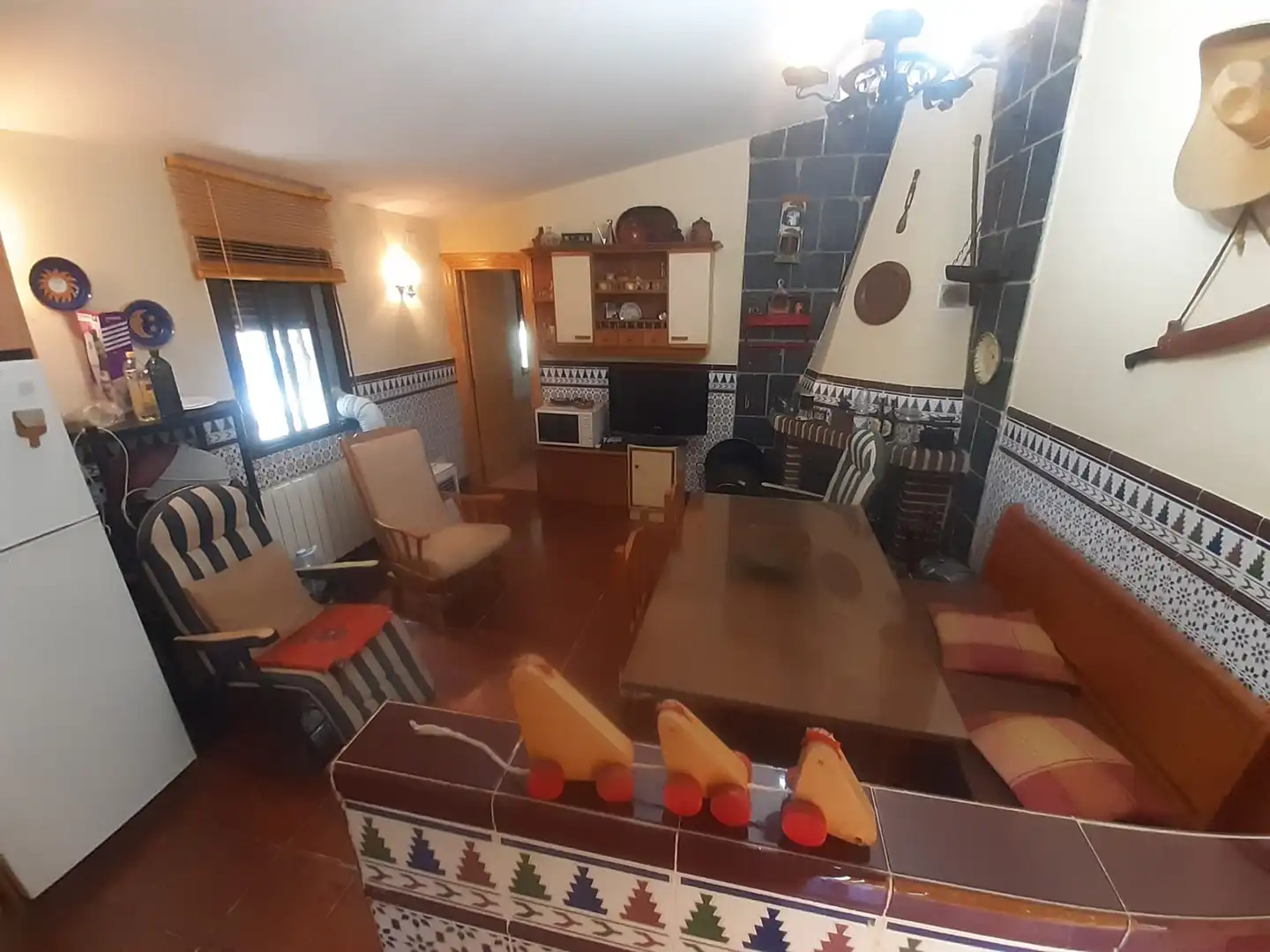 Wohnzimmer von Grundstücke zum Verkauf in Coreses