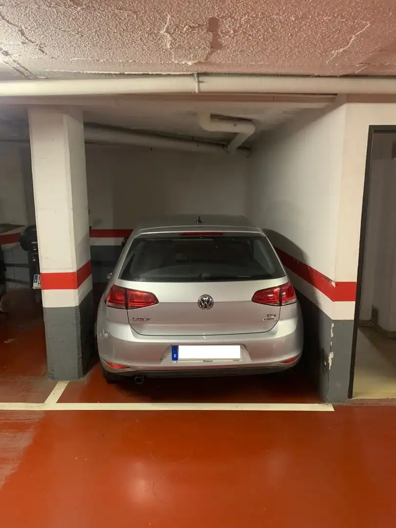 Parkplatz von Garage zur Miete in Barcelona