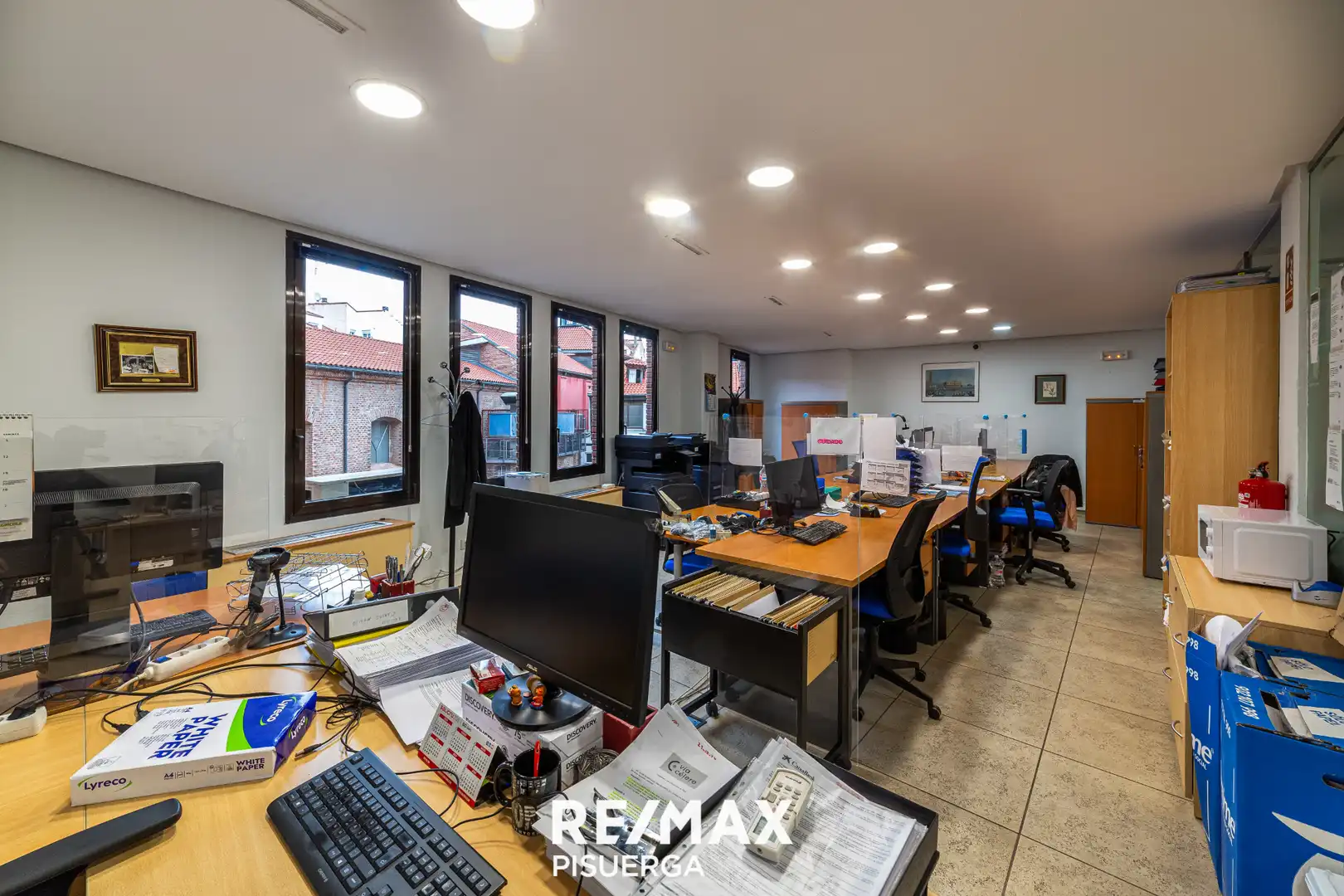 Office for sale in Valladolid  with Heating and Furnished