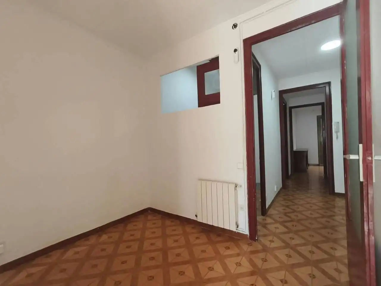 Flat with terrace for sale in Calle Cabestany, imagen 9