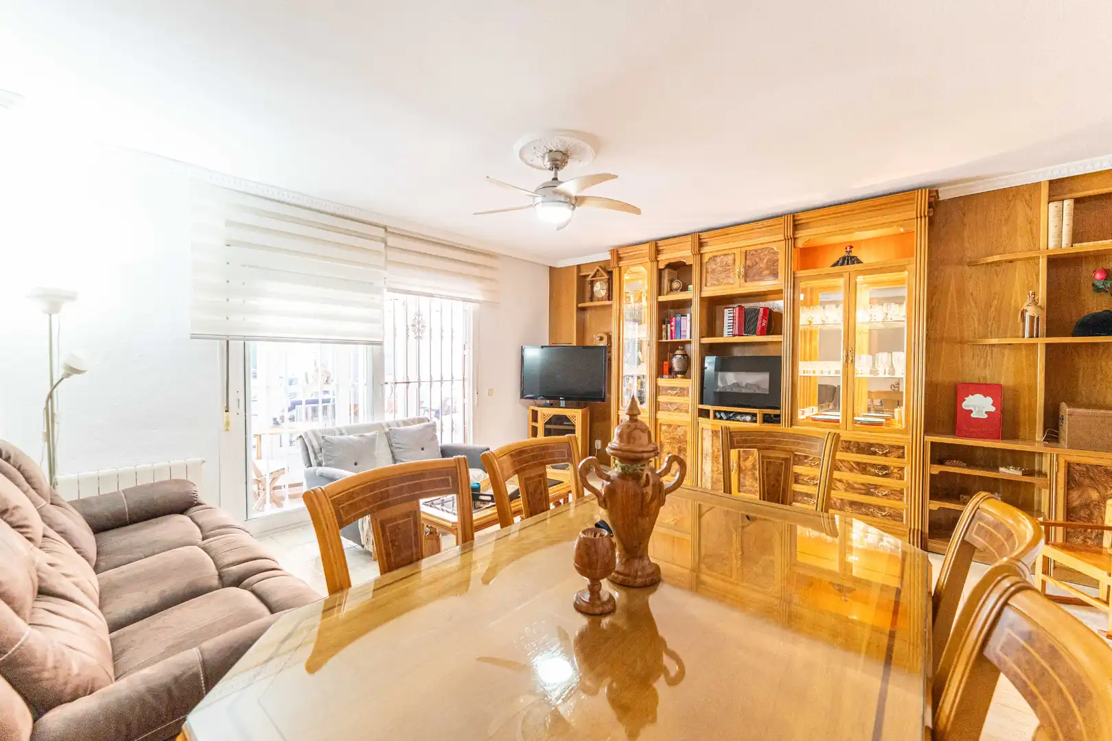 Wohnzimmer von Maisonette zum Verkauf in Fuenlabrada mit Klimaanlage, Heizung und Terrasse