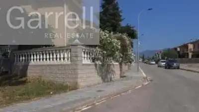 Vista exterior de Casa o chalet en venta en Llinars del Vallès