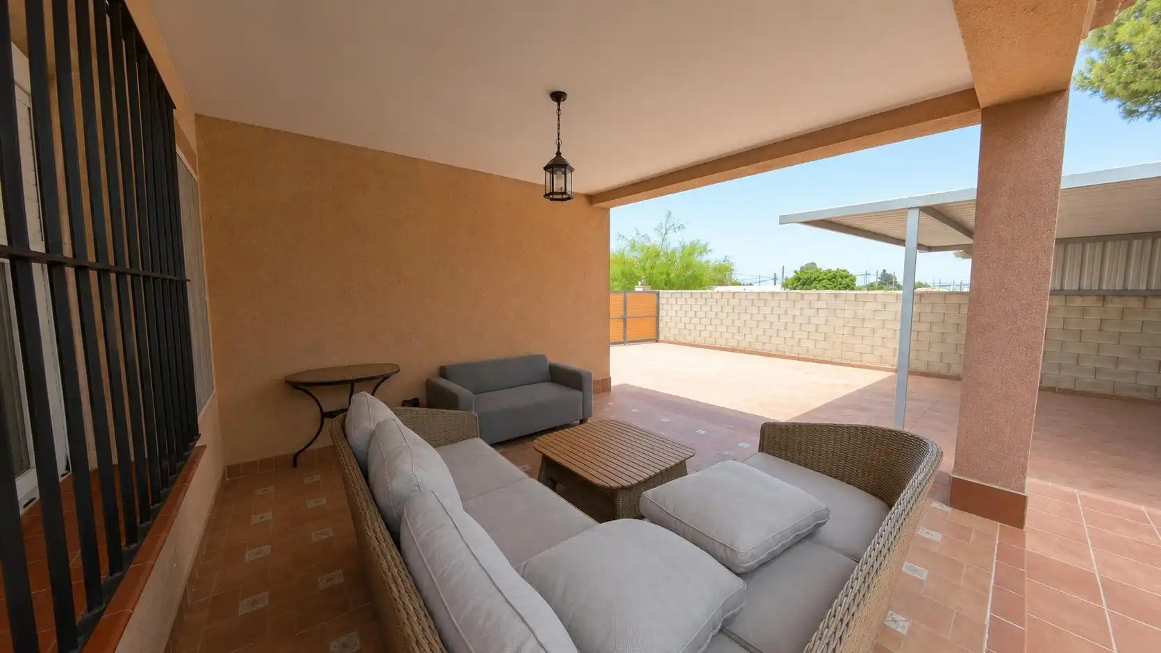 Terrace of Houses for sale in Chiclana de la Frontera  with Air Conditioner, Private garden and Storage room