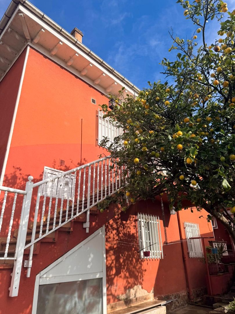 Casa o chalet en venta en Calle Pintor Varela, 28, Inmobiliaria - Barreda