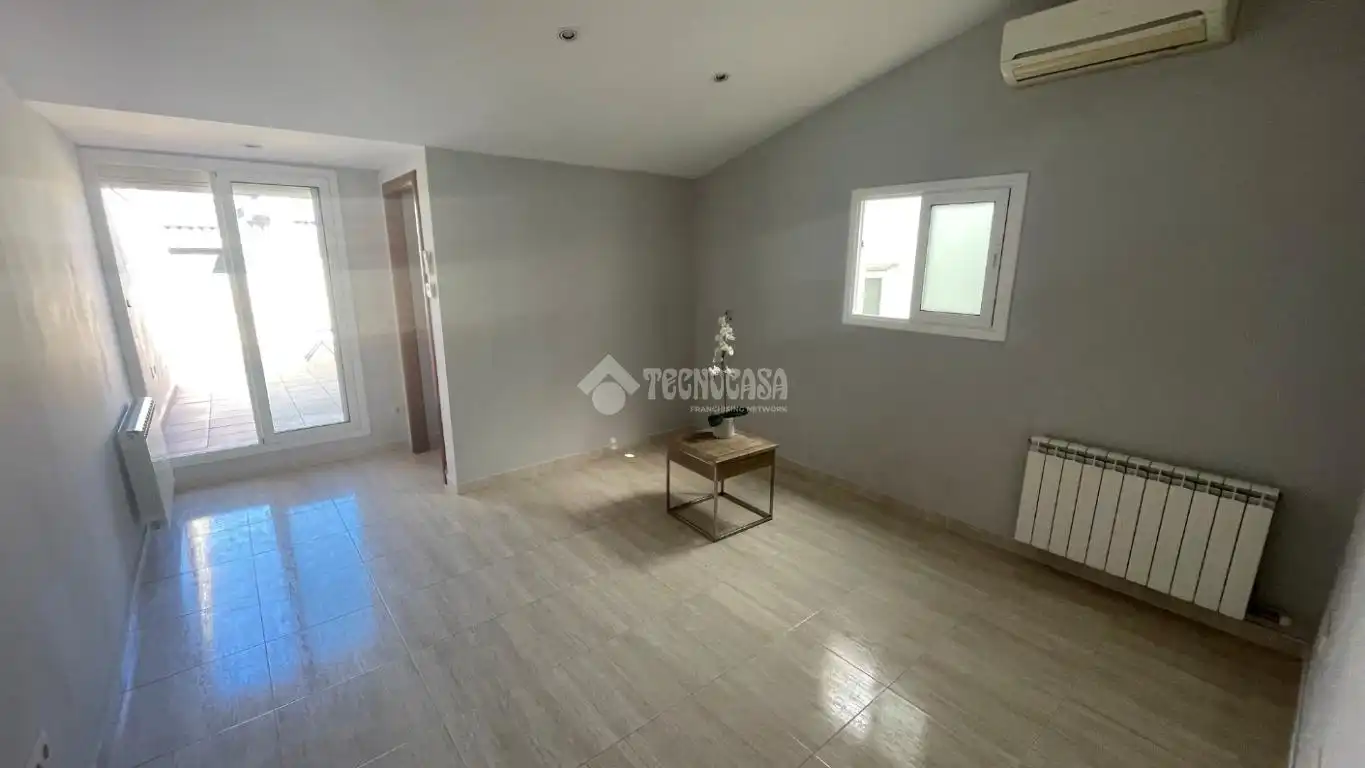 Bedroom of Flat for sale in Centre  