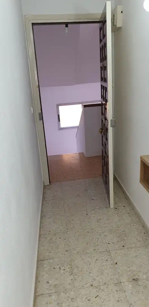 Pis en venda en Lagunilla del Jubera amb Calefacció, Moblat i Rentadora