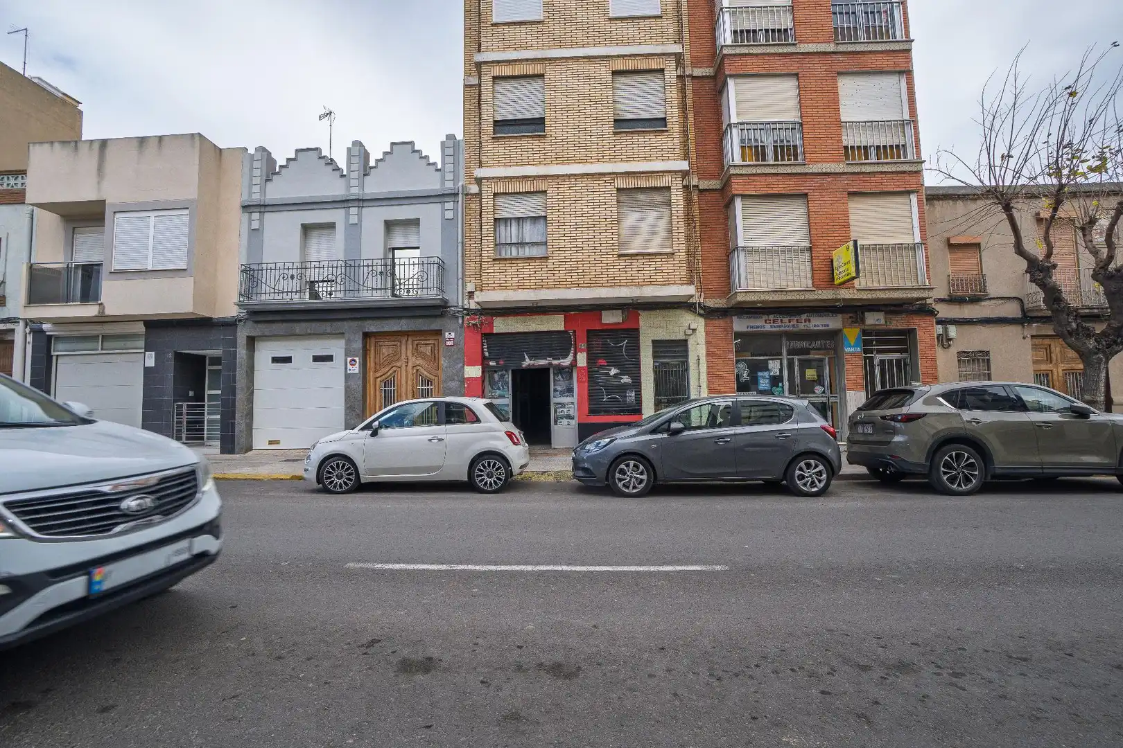 Vista exterior de Local en venta en Silla