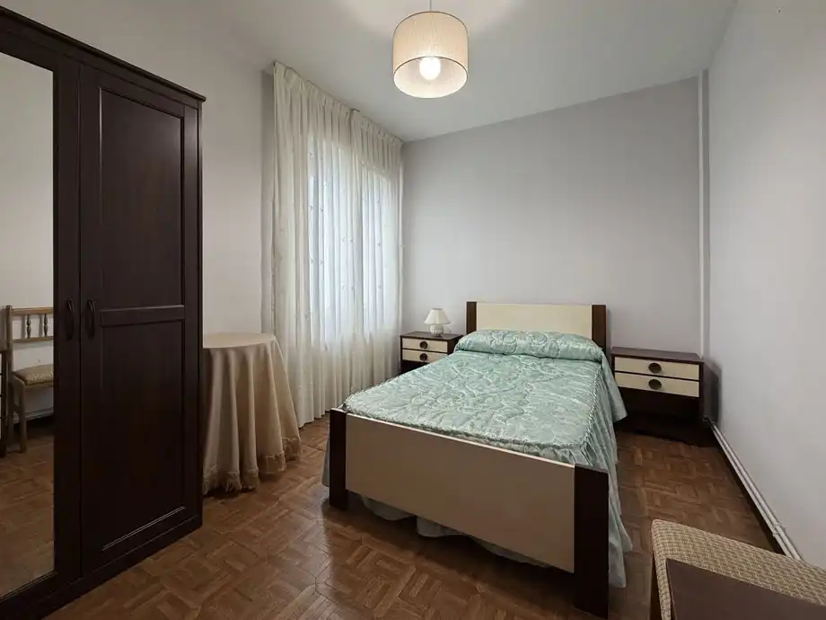 Flat for sale in ZUMAQUERA, PASEO, Adurtza