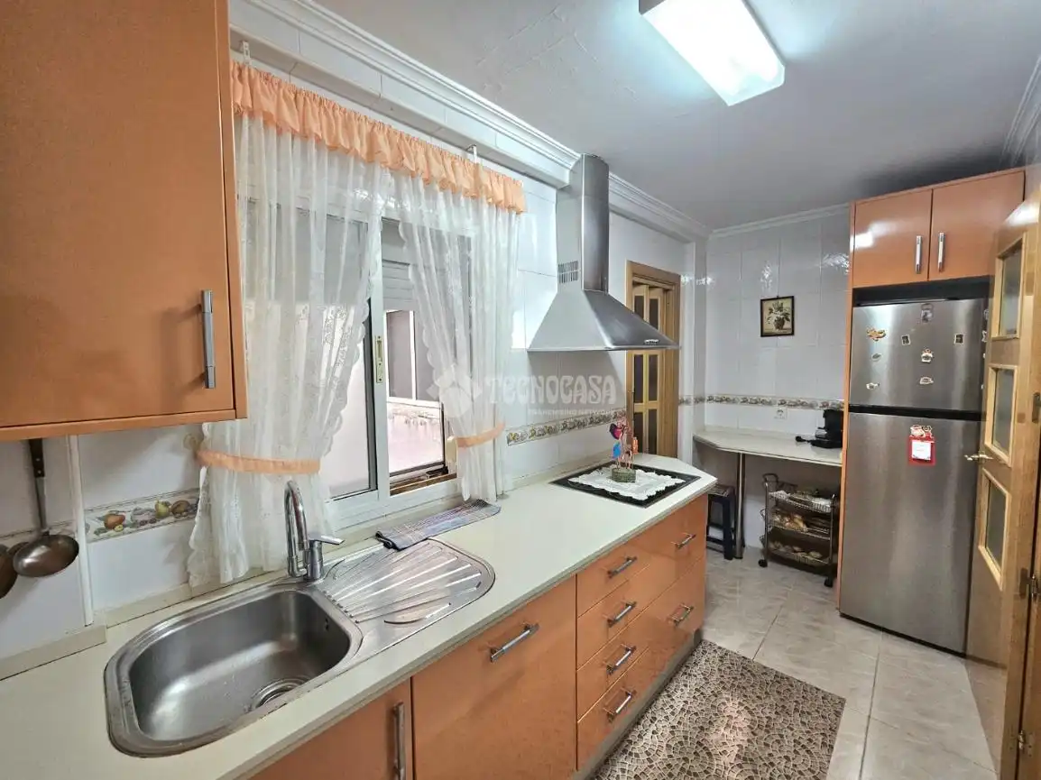 Kitchen of Flat for sale in Mairena del Aljarafe
