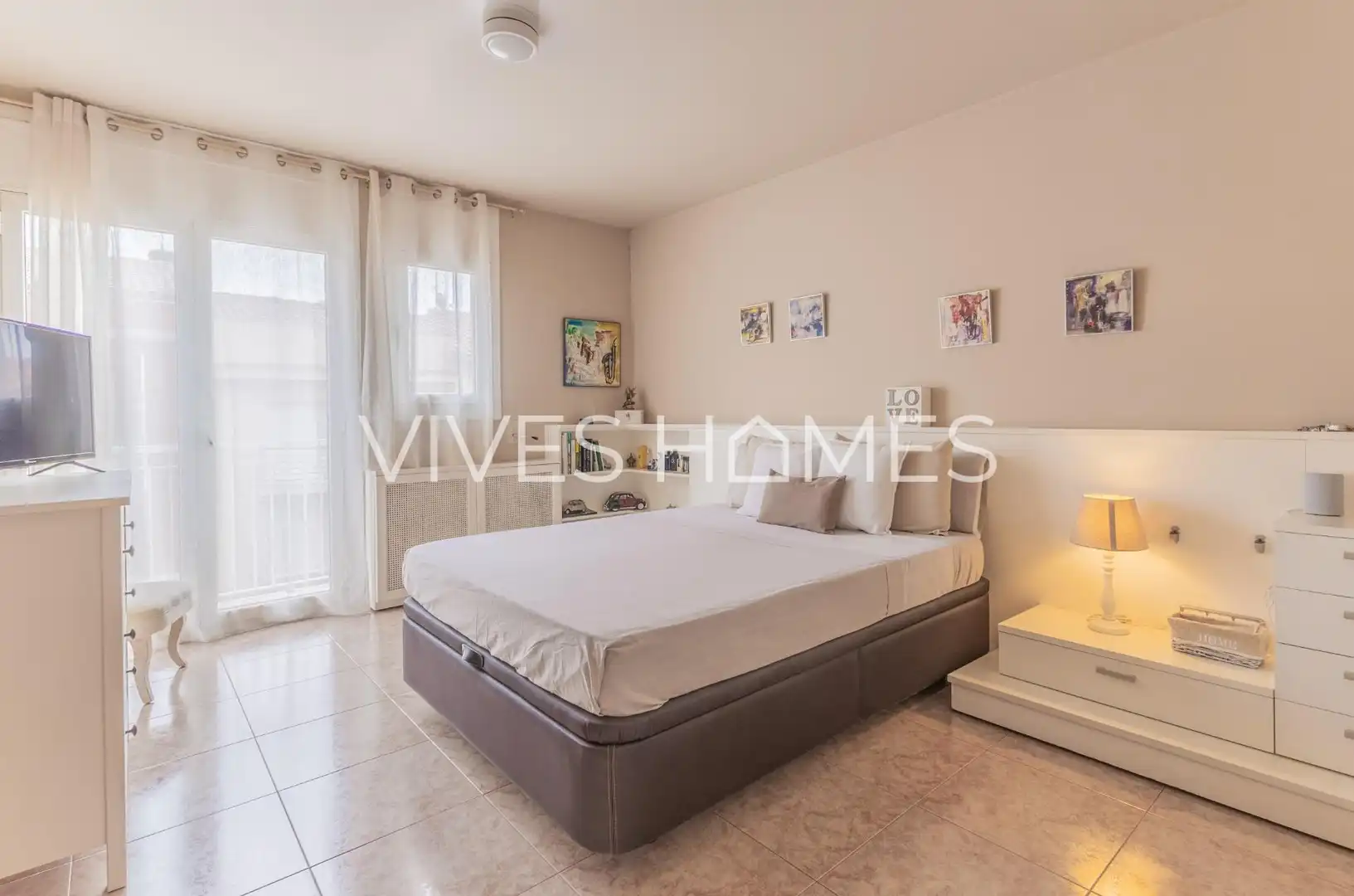 Bedroom of Houses for sale in Mataró  with Air Conditioner, Heating and Terrace