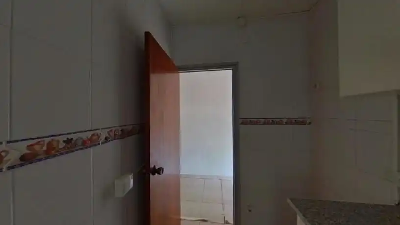Bathroom of Flat for sale in Martorell
