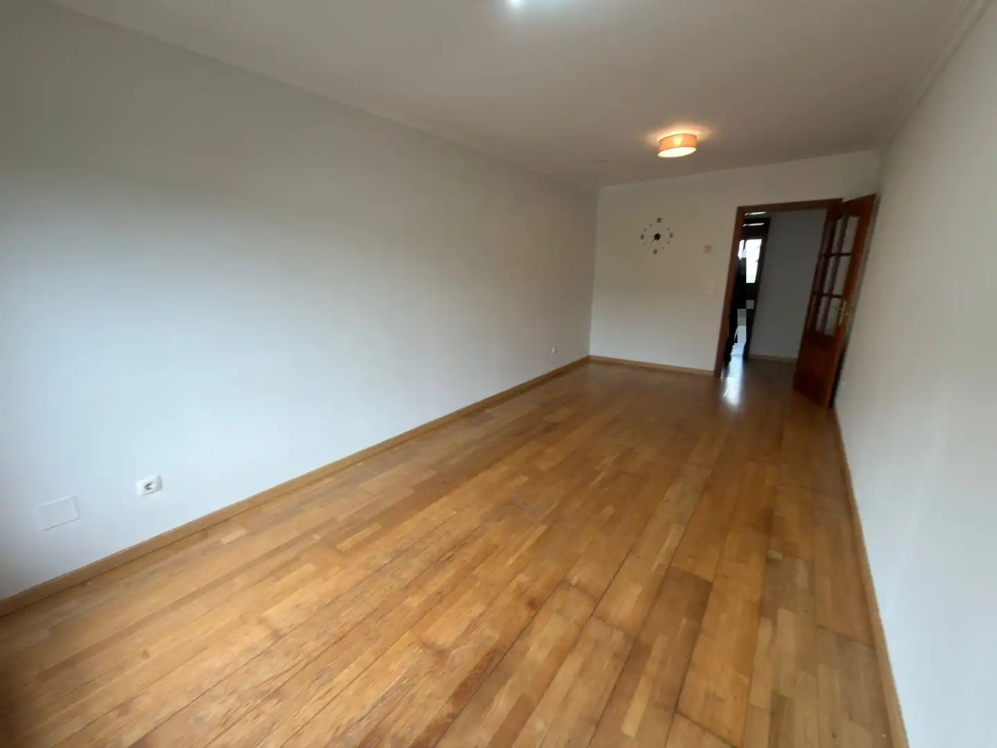 Piso en venta en Pontevedra Capital  con Calefacción, Parquet y Trastero