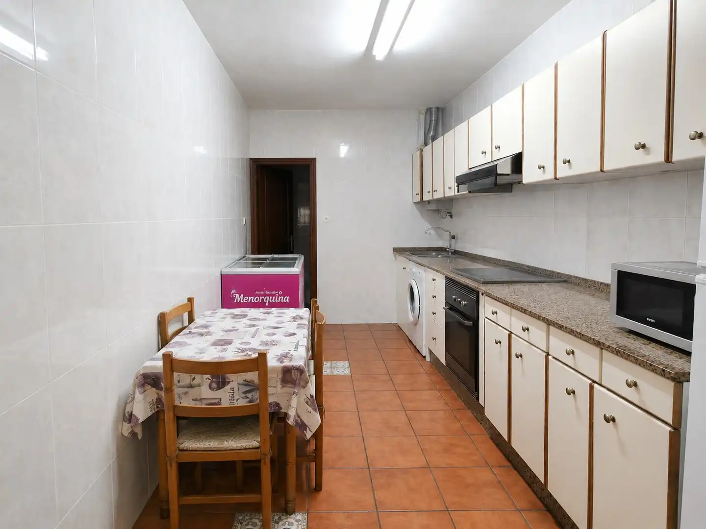 Cuina de Casa adosada en venda en Ribeira amb Terrassa