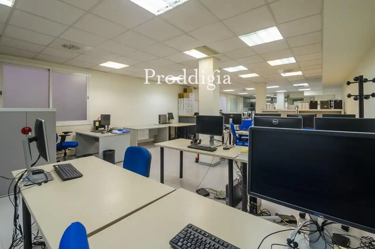 Oficina de alquiler en Barcelona con Aire acondicionado, Calefacción y Terraza