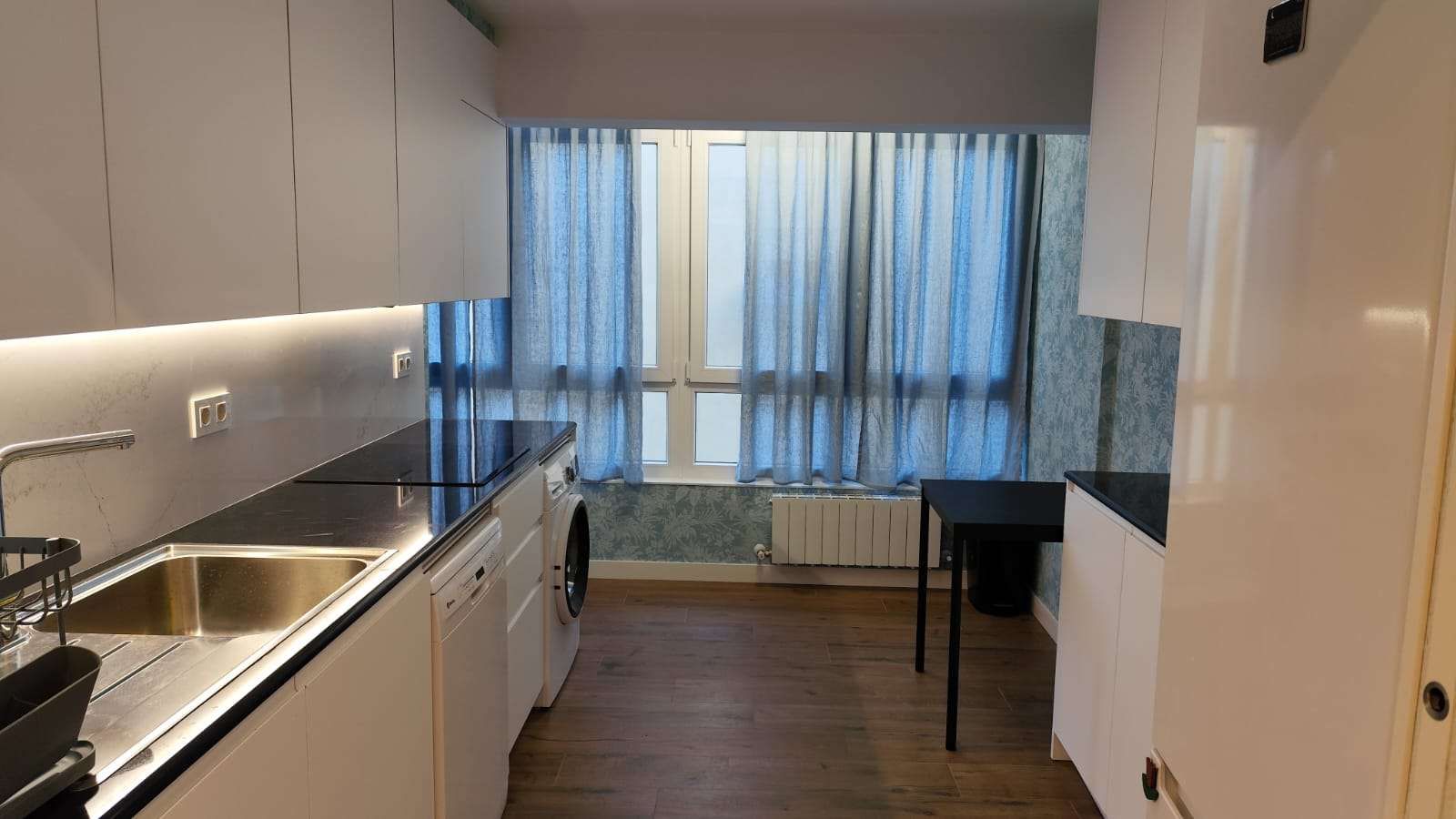 Cocina de Apartamento para compartir en Plentzia con Aire acondicionado, Calefacción y Terraza